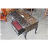 Image 2 : EMBOSSED METAL 2-DRAWER CABINET