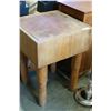 Image 1 : WOOD BUTHCER BLOCK TABLE