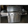 Image 1 : VERMONT CASTINGS SIGNATURE NATURAL GAS BBQ