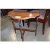 Image 1 : WALNUT D-TABLE
