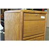 Image 2 : 4 DRAWER OAK FILE CABINET