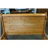 Image 3 : QUEEN SIZE PINE SLEIGH BED FRAME