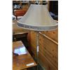 Image 1 : FLOOR LAMP