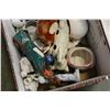 Image 2 : BOX OF MINIATURE COLLECTIBLES