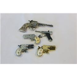 LOT OF MINIATURE PISTOL LIGHTERS AND CAP GUNS