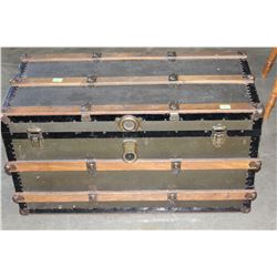 STORAGE TRUNK WITH CONTENTS