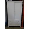 Image 1 : LARGE WHITE MODERN WARDROBE