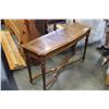Image 2 : BURLED WALNUT SOFA TABLE