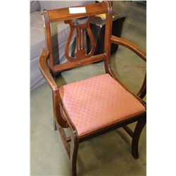 DUNCAN PHYFFEE CHAIR