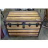 Image 1 : WOOD SHIPPING TRUNK