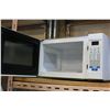 Image 2 : DANBY MICROWAVE