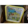 Image 4 : LOT OF PRINTS BASKETS AND SILVER TRAY AND SESAME STREET TRAY