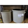 Image 1 : TWO SMALL CROCKS