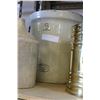Image 2 : IMPERIAL #6 CROCK AND JUG