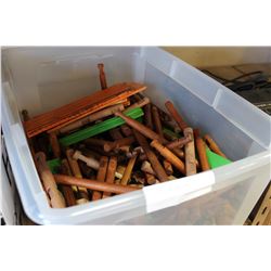 TOTE OF LINCOLN LOGS