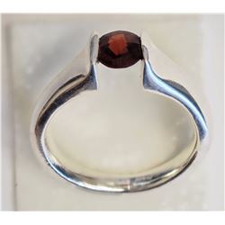 #8-STERLING SILVER GARNET (APPROX 6.00G)
