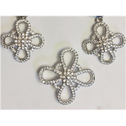#32-STERLING SILVER CUBIC ZIRCONIA FLOWER