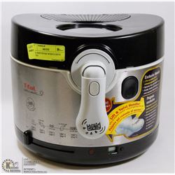T-FAL DEEP FRYER W/EXCLUSIVE HANDLE