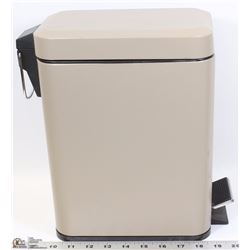 METAL GARBAGE CAN WITH FOOT PETAL TO OPEN