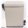 Image 1 : METAL GARBAGE CAN WITH FOOT PETAL TO OPEN