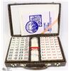 Image 1 : VINTAGE MAH-JONGG CHINESE GAME OF 4 WINDS IN CASE