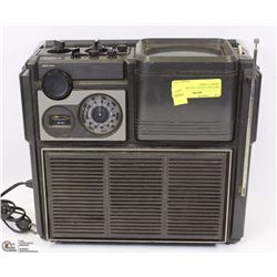 VINTAGE CANYO UAF1VAF TV STEREO COMBO