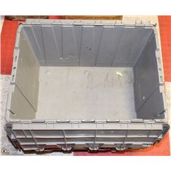 SET OF 4 MULTI-COLOUR BUTTERFLY HINGED