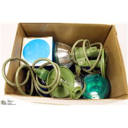 BOX WITH 7 COLORED FLOOD LIGHTS WITH