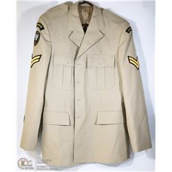 CANADIAN MILITARY MEDIC JACKET SIZE 7342
