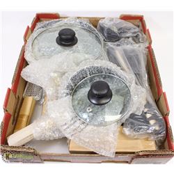FLAT W/NEW 30-PC SET- 0.9 L SAUCE PAN &
