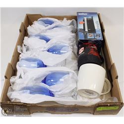 LARGE FLAT W/7 BLUE GLASS WINE GLASSES,