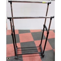 CLOTHES RACK