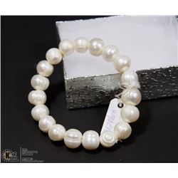 #26-FRESH WATER PEARL BRACELET 7.5"