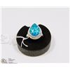Image 1 : #18-AUSTRALIAN TRIPLE OPAL GEMSTONE RING