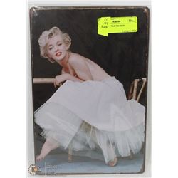 MARILYN MONROE TIN SIGN
