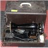 Image 1 : VINTAGE WESTERN PORTABLE SEWING MACHINE