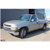 Image 1 : 2002 CHEVROLET SILVERADO C1500