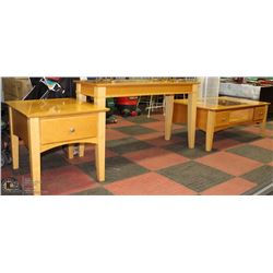 SET OF 3 MAPLE TABLE SET INCL COFFEE TABLE W/GLASS