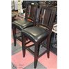 Image 1 : PAIR OF BAR STOOLS