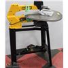 Image 1 : DEWALT DW788 20" SCROLL SAW WITH STAND & WORKLIGHT