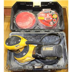 DEWALT D26453 ORBITAL SANDER