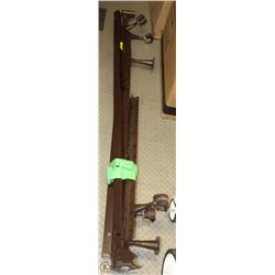 ADJUSTABLE METAL BED FRAME