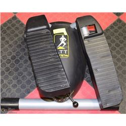 LATERAL THIGH TRAINER