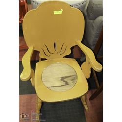 VINTAGE ROCKING CHAIR