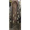 Image 1 : TALL IRON CANDLE GATE 31X37