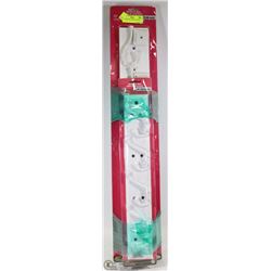 LOT OF 4 ASST HOOKS AND RAIL