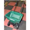 Image 1 : GOLF GREEN FERTILIZER SPREADER