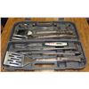 Image 1 : BARBEQUE UTENSIL SET