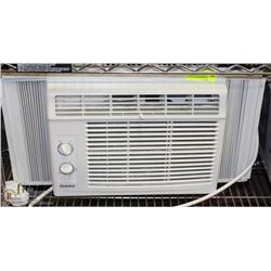 WORKING DANBY 5000 BTU WINDOW AIR CONDITIONER