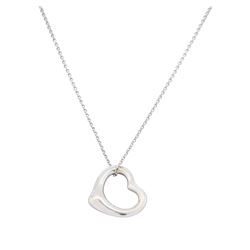 22KT White Gold Heart Pendant with 14KT White Gold Chain